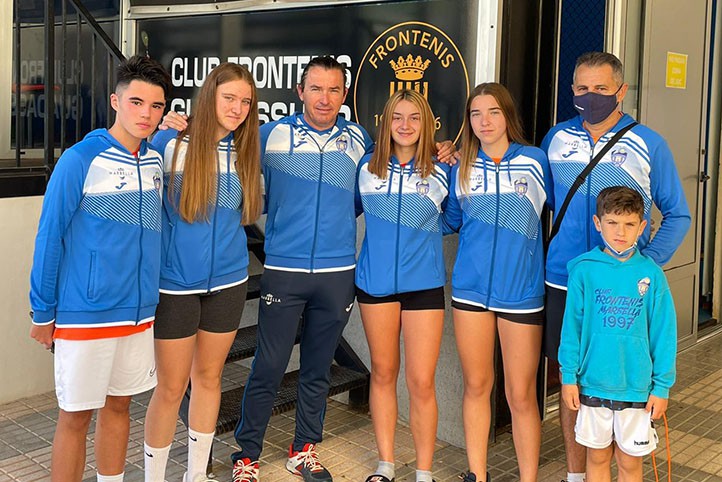 Tres platas y un bronce del Club Frontenis Marbella en el Open Nacional