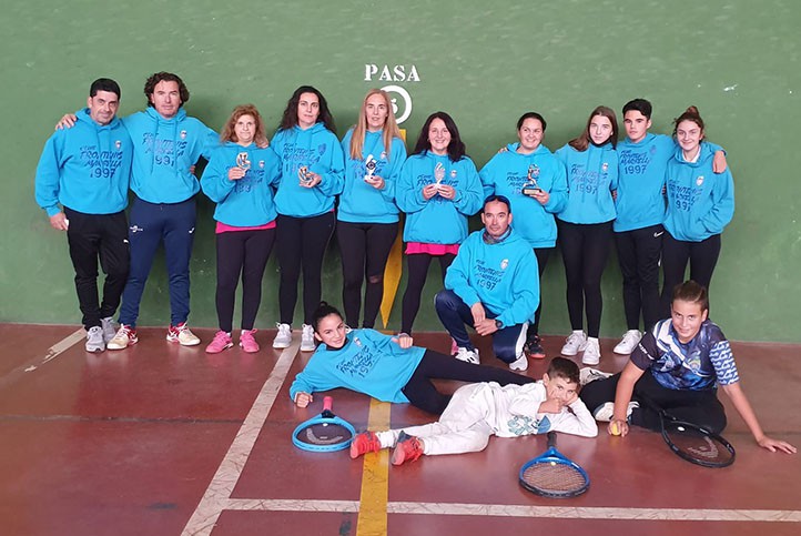 El Club Frontenis Marbella, en el I Campeonato de Andalucía Sénior Femenino