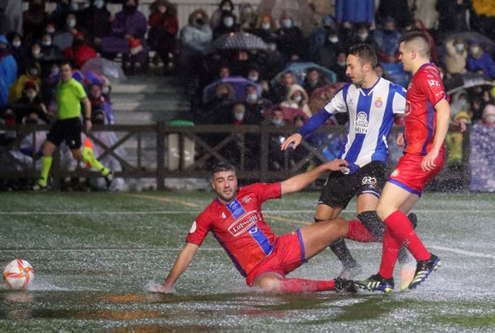 Loren se estrena como goleador con el Espanyol con un hat-trick en Copa