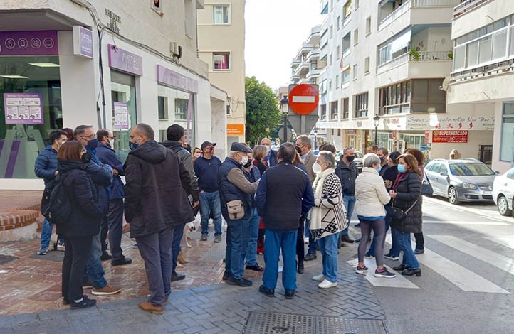 Clamor de vecinos y comerciantes por las obras en dos calles de Marbella