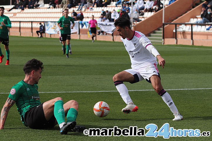 El Marbella FC se estrena en 2022 con goleada ante el Huétor Vega (3-0)