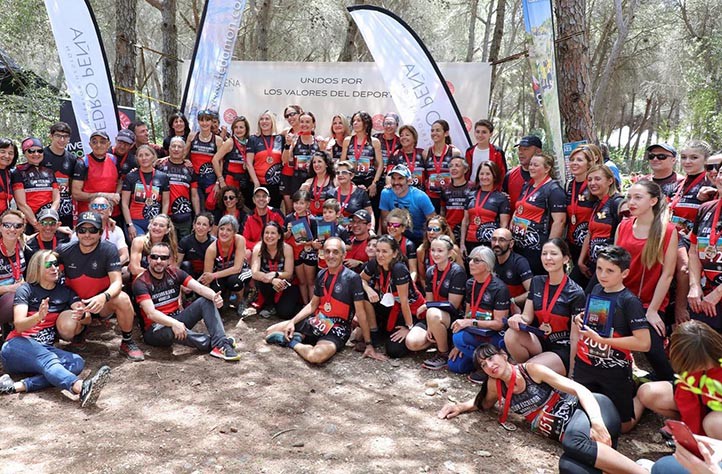 Juan Carlos Cabello triunfa en la primera carrera de marcha nórdica en Marbella