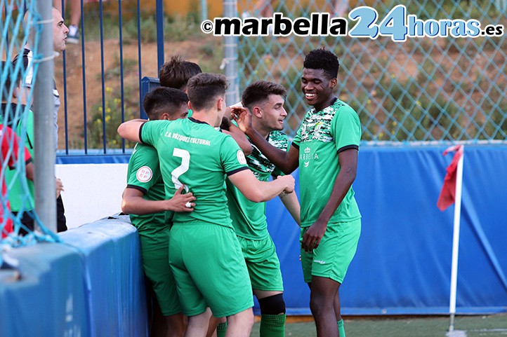 El Vázquez Cultural vence (2-1) al Santa Fe y seguirá en la máxima categoría