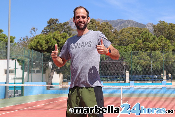 Adrián Menéndez-Maceiras, amor absoluto por el deporte de la raqueta