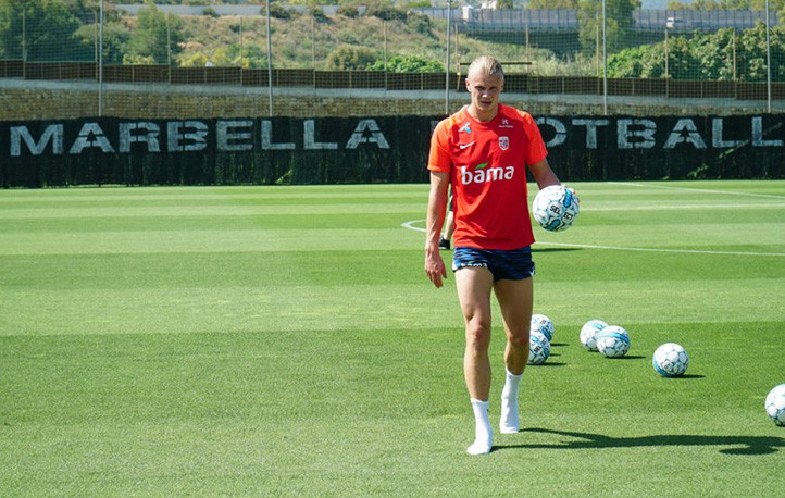 Erling Haaland vuelve a elegir Marbella para continuar con su preparación