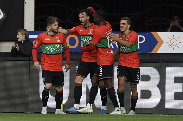 Iván Márquez brilla en el NEC Nimega con su segundo gol de la temporada