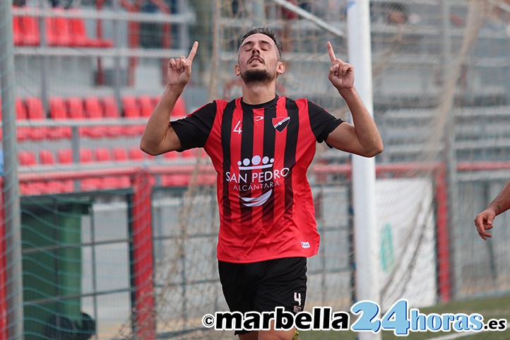 El San Pedro perdona a un Vilches que logra puntuar en el Antonio Naranjo (1-1)