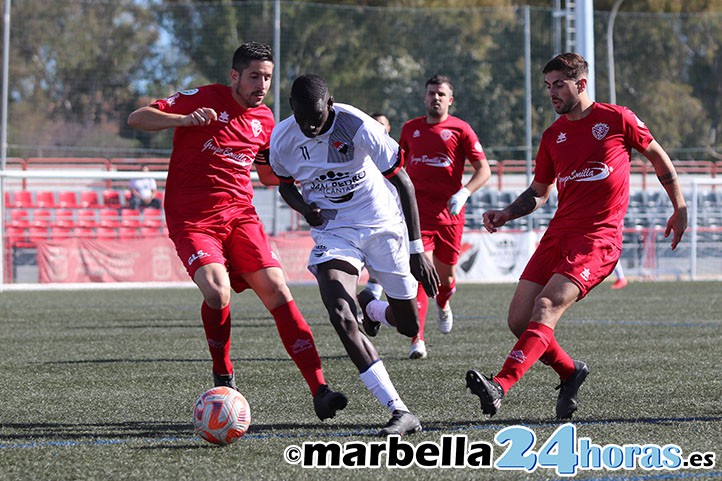 El San Pedro se estrella en casa ante un Martos superior (0-3)