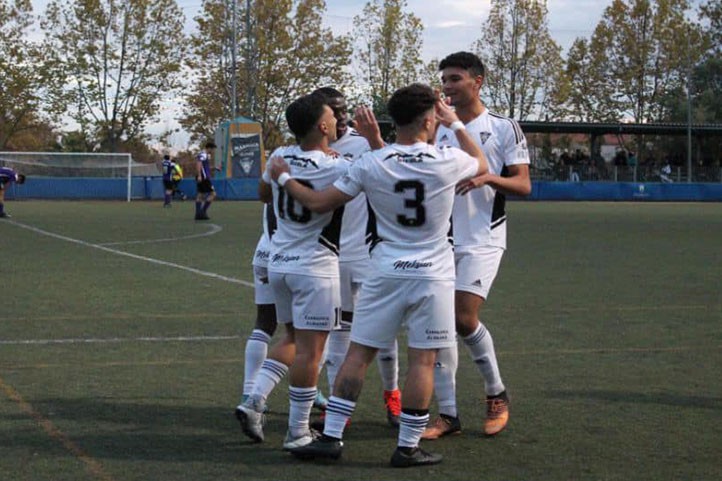 El Marbella FC juvenil golea en casa al San Roque Balompié (4-1)