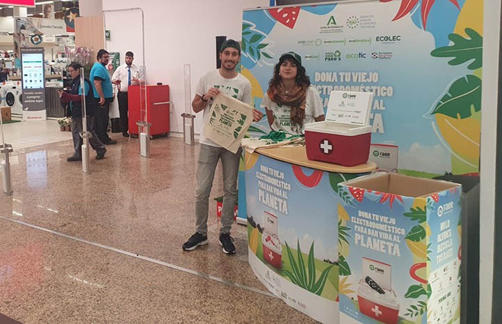 Llega a Marbella la tercera edición de la campaña "Dona vida al planeta"