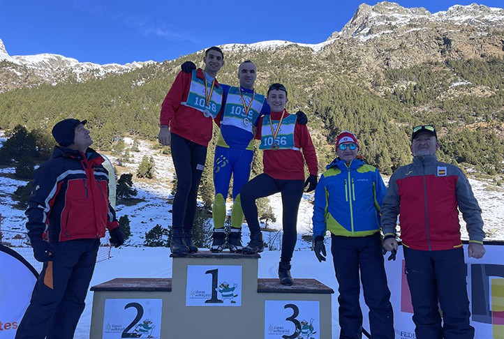 Jorge Otalecu conquista el campeonato de España de esquí nórdico