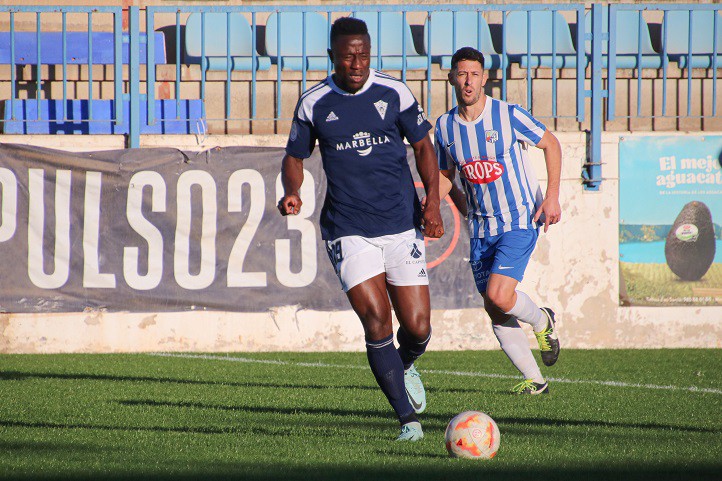 El Marbella FC resuelve ante el Motril en los primeros 20 minutos de partido (1-4)