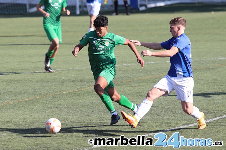 El Vázquez Cultural salva un "matchball" ante el Rusadir (2-0)