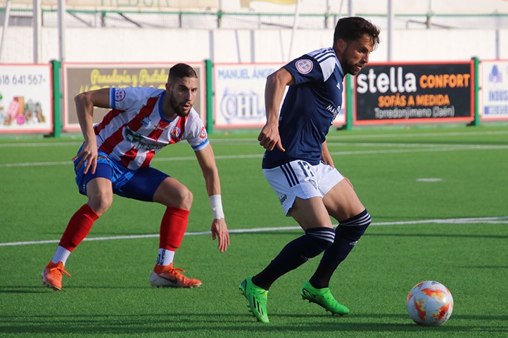 El Marbella FC logra en Torredonjimeno la cuarta victoria consecutiva (1-2)