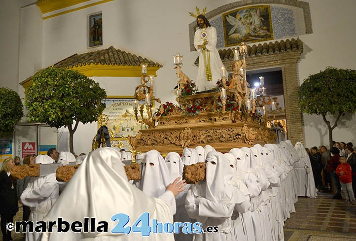 La cofradía de El Cautivo y Santa Marta brilla en el Martes Santo de Marbella