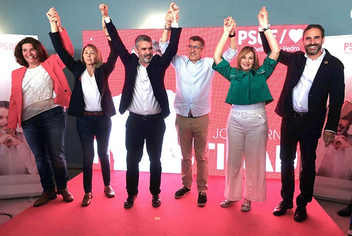 El PSOE presenta su candidatura con gente "decente" para cambiar Marbella