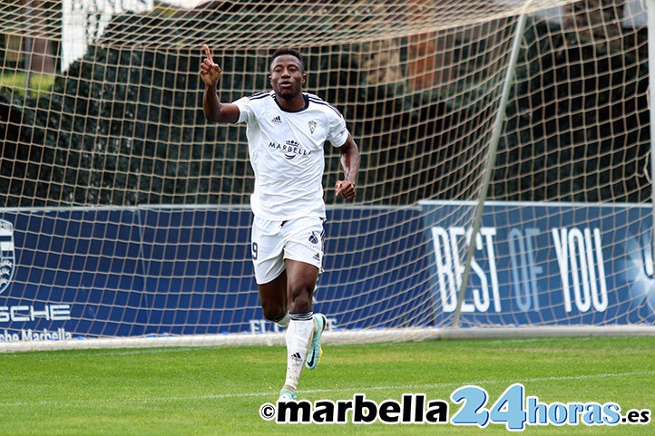 Dago firma el mejor promedio goleador de un delantero en el Marbella FC