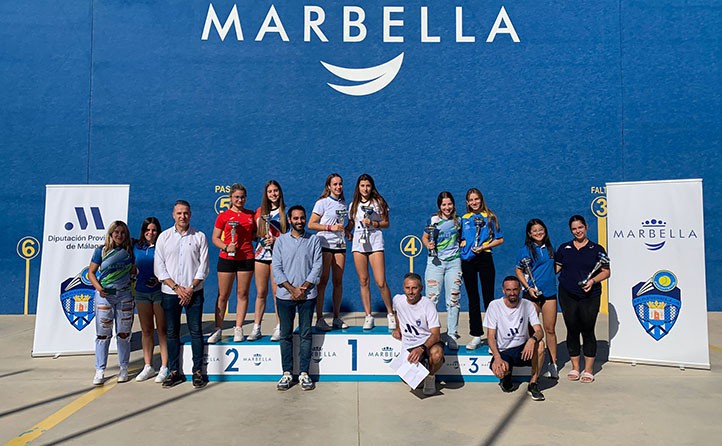 Tercer puesto para la local Yaiza Sánchez en el II Open Nacional de Frontenis