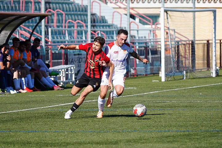 El San Pedro encaja ante el Martos su primera derrota en casa (0-1)