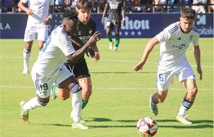 El Marbella FC pierde en casa un partido liguero 20 meses después (0-2)