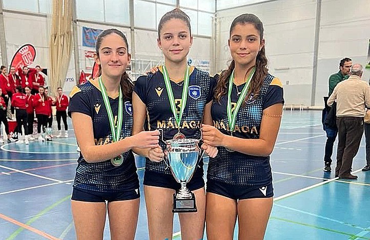 Lizarza, Maíz y Melgar se proclaman subcampeonas de Andalucía con Málaga