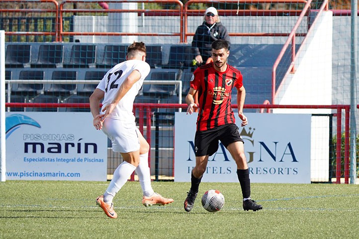 Golpe de autoridad del San Pedro con una goleada histórica al Almuñécar (7-0)