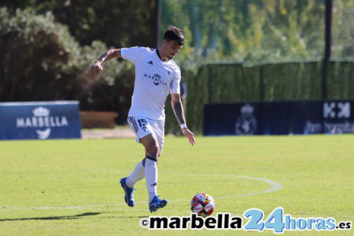 El Marbella FC renueva a Fran Moreno hasta 2026 y le cede a la Balona