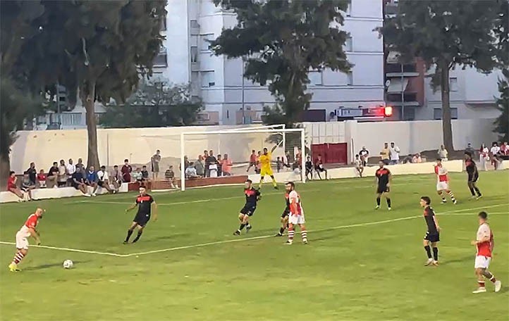 El San Pedro cae en Chiclana (3-0) y se pone difícil la Copa Andalucía