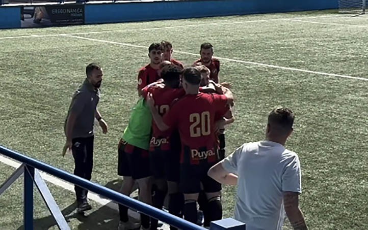 El San Pedro sigue fuerte a domicilio y gana al Alhaurín de la Torre (0-2)