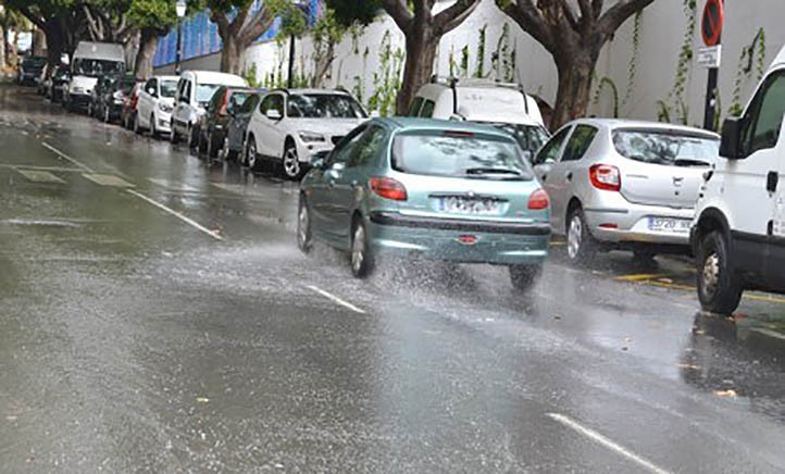 Las lluvias dejan ya cerca de 50 litros por metro cuadrado en Marbella 