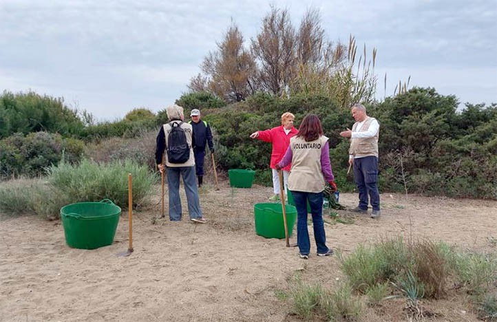 Hidralia se suma al voluntariado de la asociación ProDunas Marbella