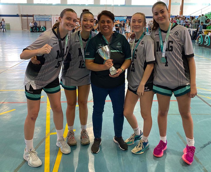 Tres jugadoras cadetes del Marbella Basket, subcampeonas de Andalucía 