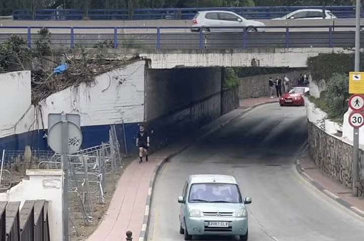 Actuación para evitar que se inunde el paso bajo la autovía en Puerto Banús