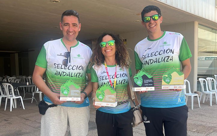 La presidenta del CEM María Maestro, nombrada seleccionadora andaluza de marcha nórdica