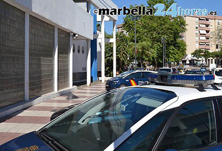 Un camarero logra robar en Marbella 86.000 euros de la máquina de cobro