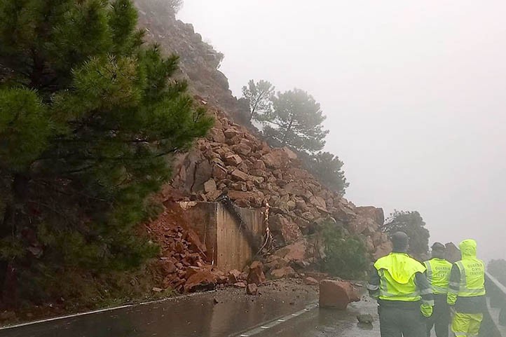 La Junta tardará al menos seis meses en abrir la carretera de San Pedro a Ronda