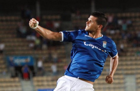 Silva anota el segundo gol del triunfo del Xerez ante el Recre