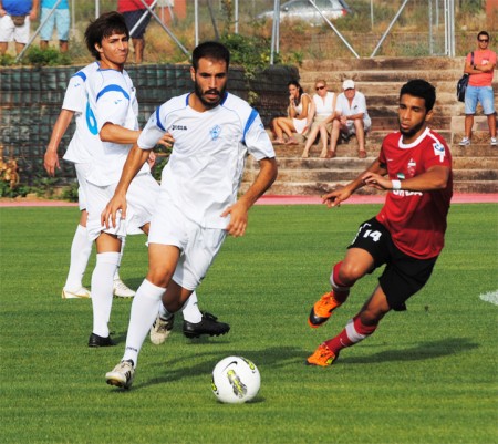 El Marbella pierde pero da la cara ante el Al Ahli (1-2)