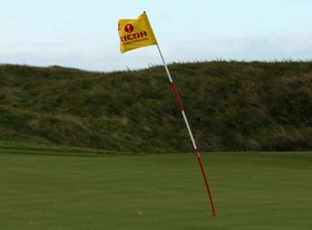 El fuerte viento obliga a anular la segunda jornada del British Open