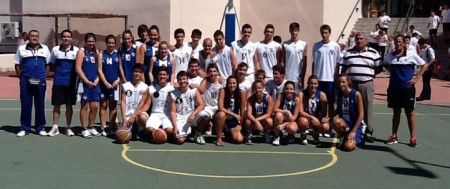 El CB Marbella promociona el baloncesto en los colegios