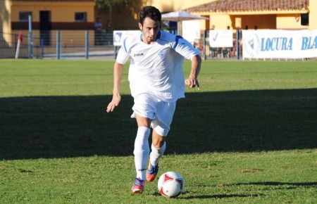 Al Marbella le pasan factura las bajas con una derrota (3-1) en Atarfe