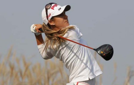 Azahara Muñoz salva el par del campo en una discreta segunda jornada en Corea