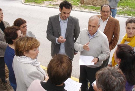 IU exige al Ayuntamiento que recepcione La Torrecilla y solucione las deficiencias en la zona