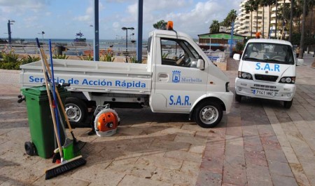 El Ayuntamiento presenta una unidad móvil de limpieza que actuará a petición de los ciudadanos