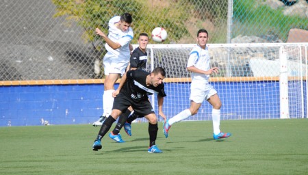 El Marbella viaja con todo para disputar el partido ante el Atlético Malagueño