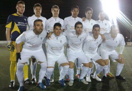 El Atlético Marbella termina goleando en la Cala de Mijas tras sufrir (0-3)