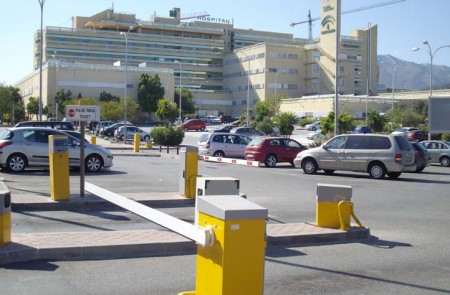 Alcaldesa y oposición unen fuerzas para exigir la finalización de las obras del Hospital Costa del Sol