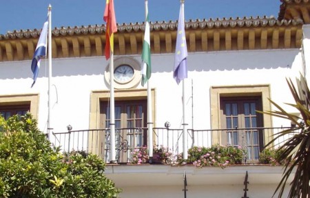 Un sindicato denuncia las pequeñas descargas eléctricas que se producen en el Ayuntamiento de Marbella
