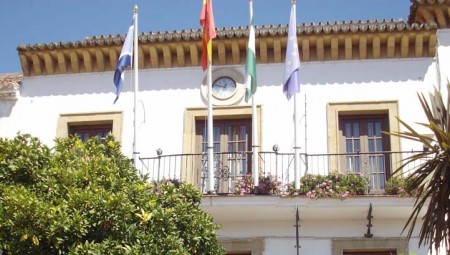 El PP de Marbella rechaza apoyar el decreto de desahucios de la Junta