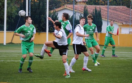 El Vázquez Cultural acaba la liga con una derrota de trámite (2-1)